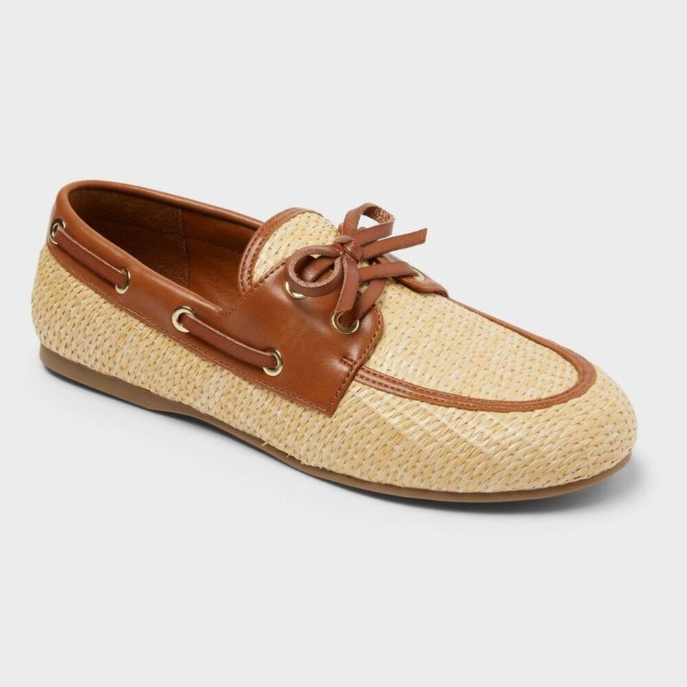 Universal Thread - Women’s Midge Flats with Memory Foam Insole - Univ Natural